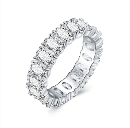 The Ivy Oval Band Ring