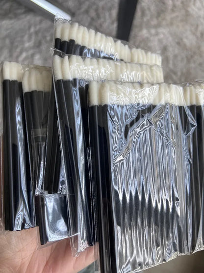 50 Pcs Disposable Lip Brushes